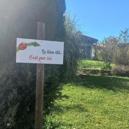 Villa Charmante Maison Avec Spa, Sauna Et Jardin Privatif *