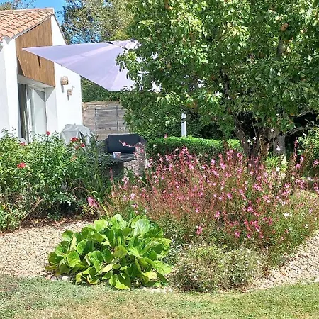 Villa Charmante Maison Avec Spa, Sauna Et Jardin Privatif Saint-Gervais (Vendee)