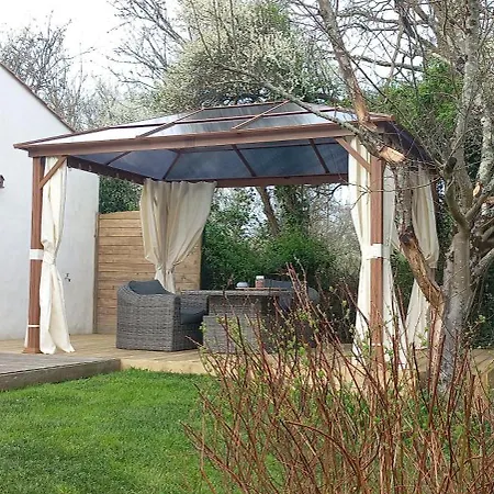 Charmante Maison Avec Spa, Sauna Et Jardin Privatif