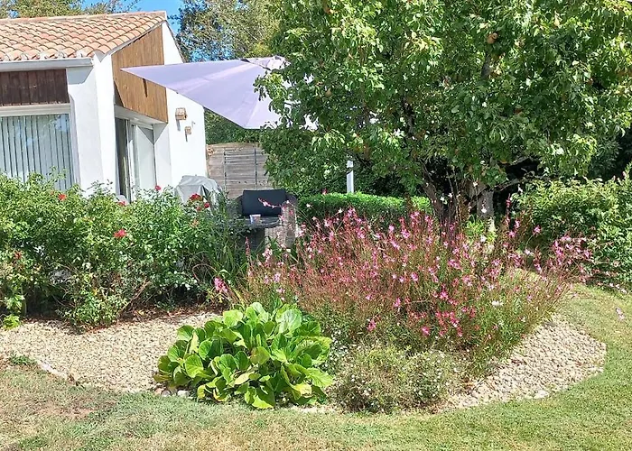 Villa Charmante Maison Avec Spa, Sauna Et Jardin Privatif Saint-Gervais (Vendee)